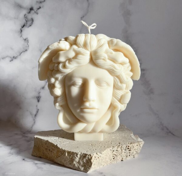 natural soy decorative candle greek mythology Medusa φυτικό κερί σόγια μυθολογία μέδουσα