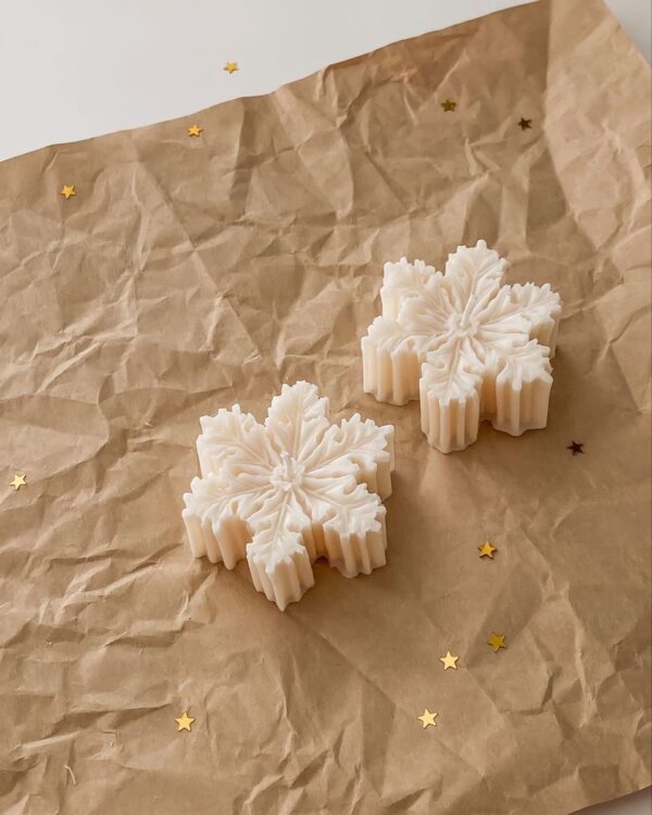 natural soy candle Christmas snowflake φυτικό κερί σόγια χριστούγεννα χιονονιφάδα