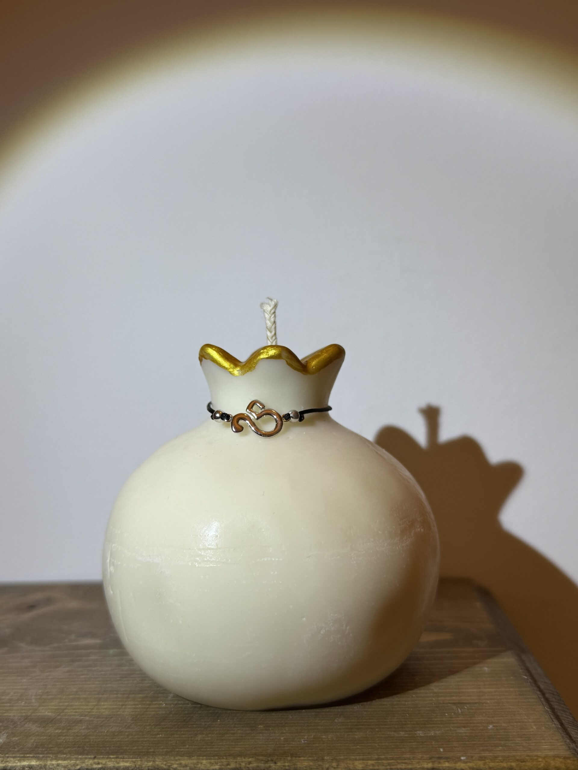 prosperity pomegranate soy wax candle 2025 lucky charm γούρι ρόδι σόγια κερί 2025