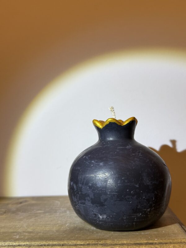 prosperity pomegranate soy wax candle 2026 lucky charm γούρι ρόδι σόγια κερί 2026