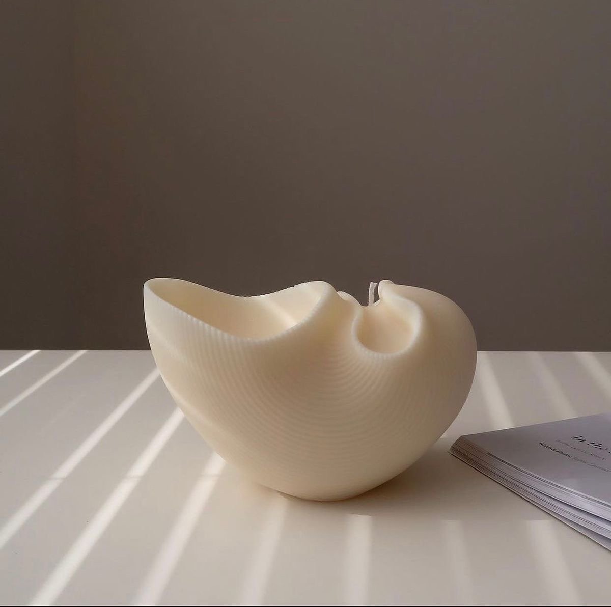 natural soy candle lumaconi lumache di luce φυτικό κερί σόγια κοχύλι