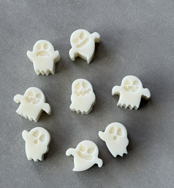 wax melts boo melts halloween ghosts shouls ghost autumn decorative natural soy candle φαντασμα φαντασματακια χαλογουιν φθινόπωρο
