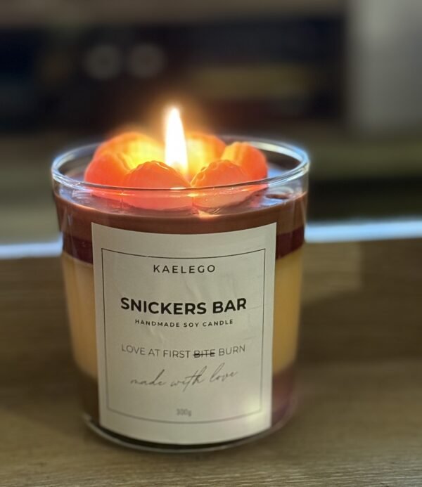 Soy wax jar container snickers peanuts peanutbutter scented handmade δοχείο κερί σόγια αρωματικό χειροποίητο σνικερς φυστικι φυστικοβούτυρο