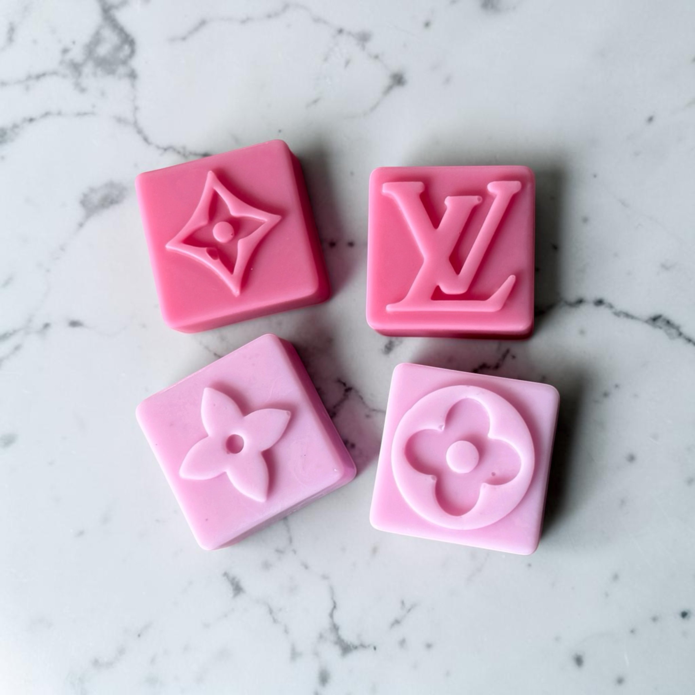 soy wax melts wax bar LV luis vuitton scented scent bar μελτς απο κερι φυτικο αρωμα λουι βιττον βιτον
